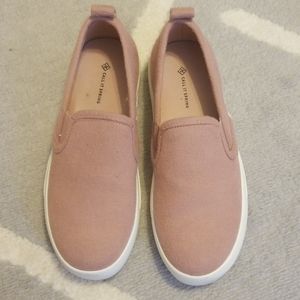 Slip on shoes